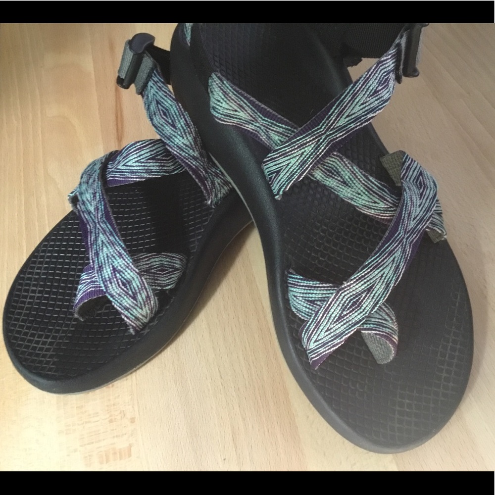Women’s CHACO Z/1  sandals in great condition!